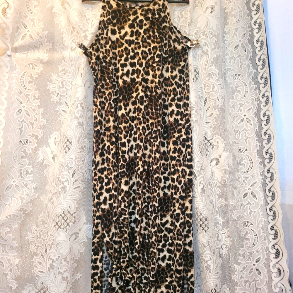 Heimish Womens Size L Cheetah Print Knotted Bottom Maxi Dress With Pockets